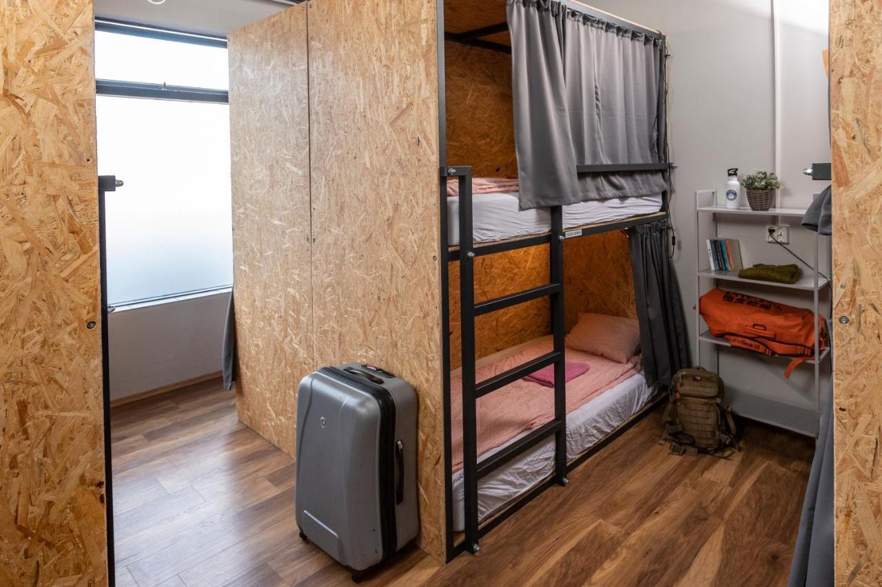 Vibrant Iceland Hostel Hafnarfjordur Exterior photo