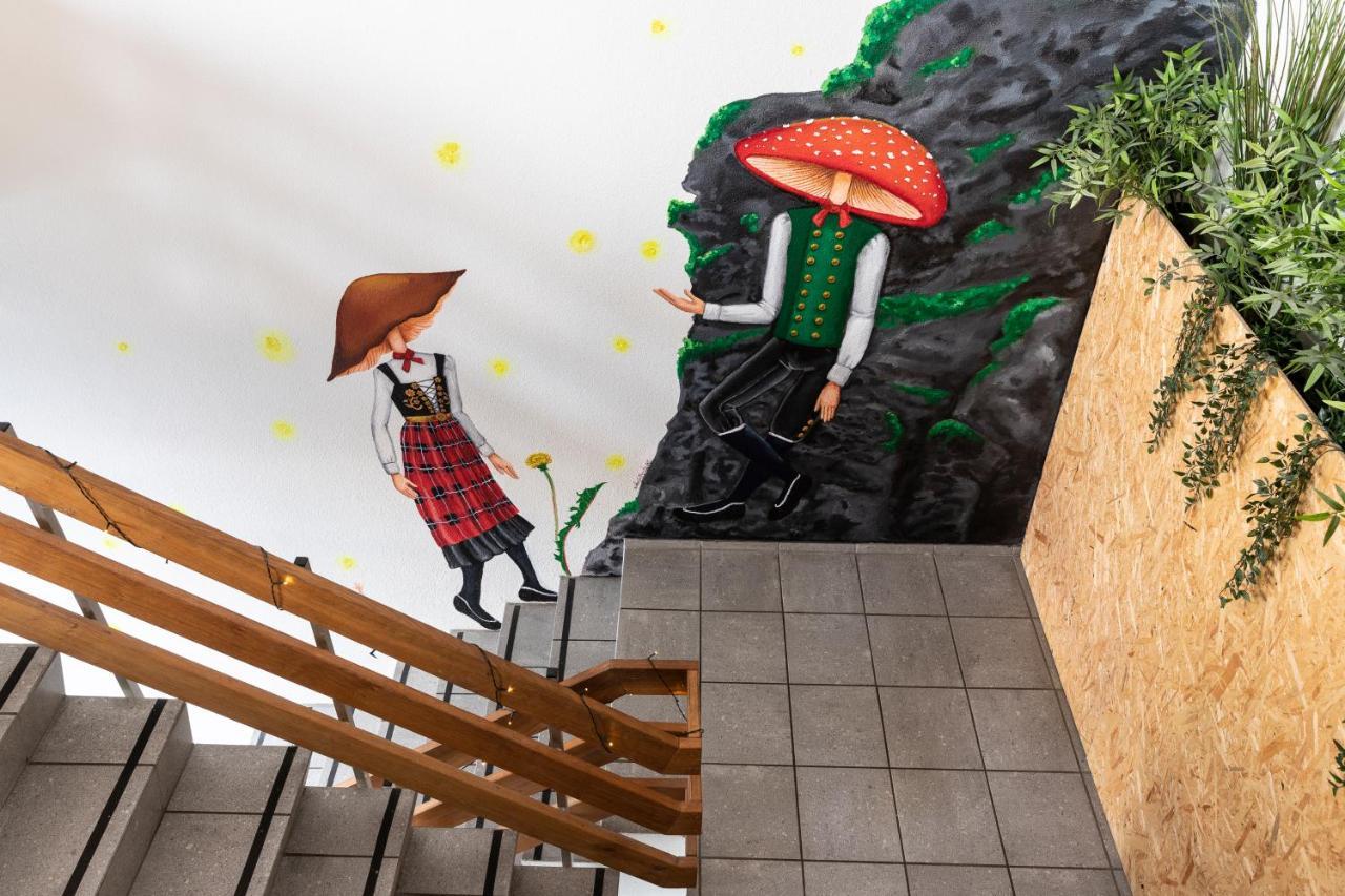 Vibrant Iceland Hostel Hafnarfjordur Exterior photo
