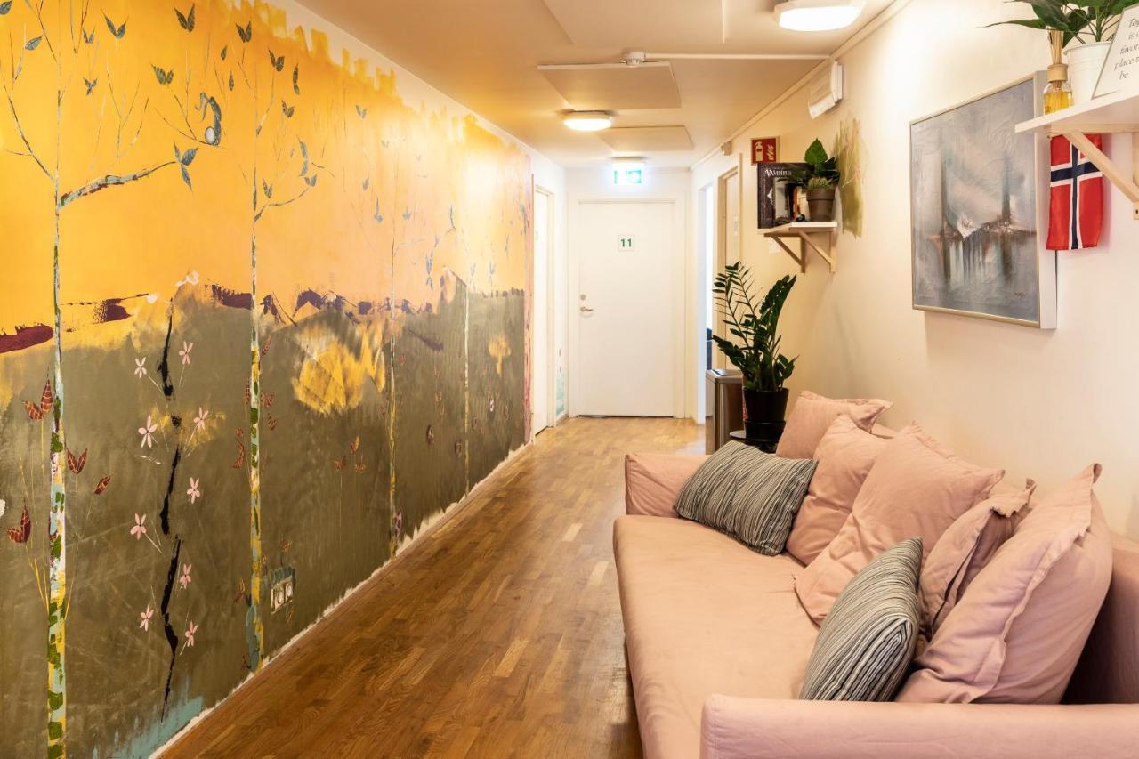 Vibrant Iceland Hostel Hafnarfjordur Exterior photo